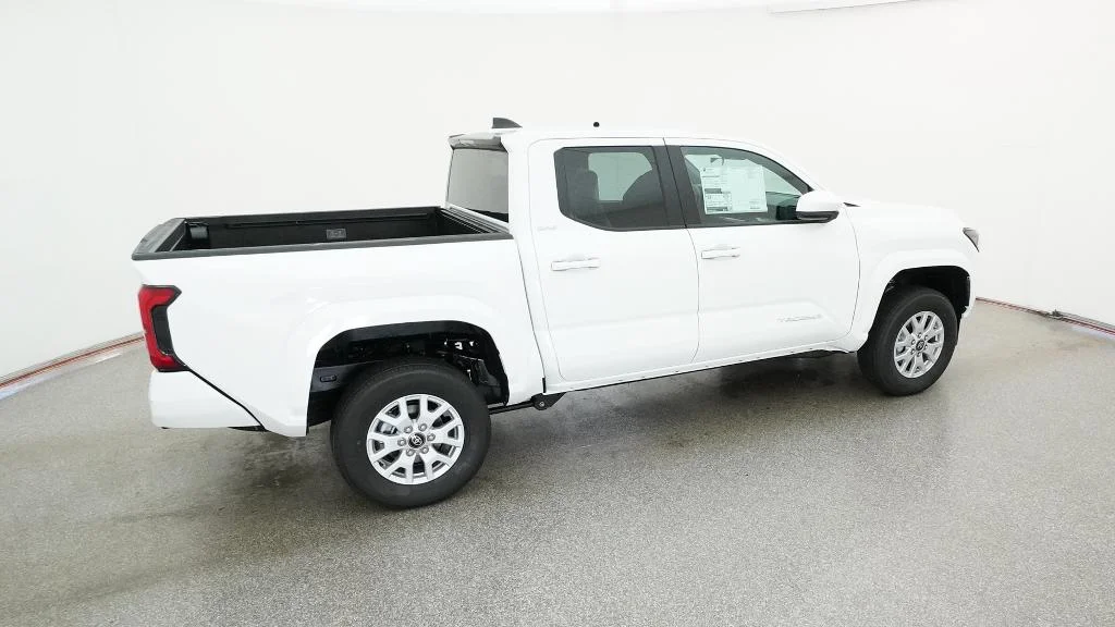 New 2026 Ice Cap Toyota SR5 image 16