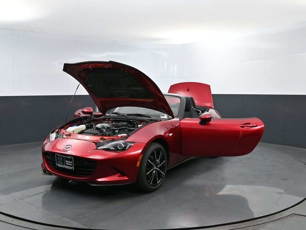 New 2026 Soul Red Crystal Metallic Mazda Grand Touring image 24