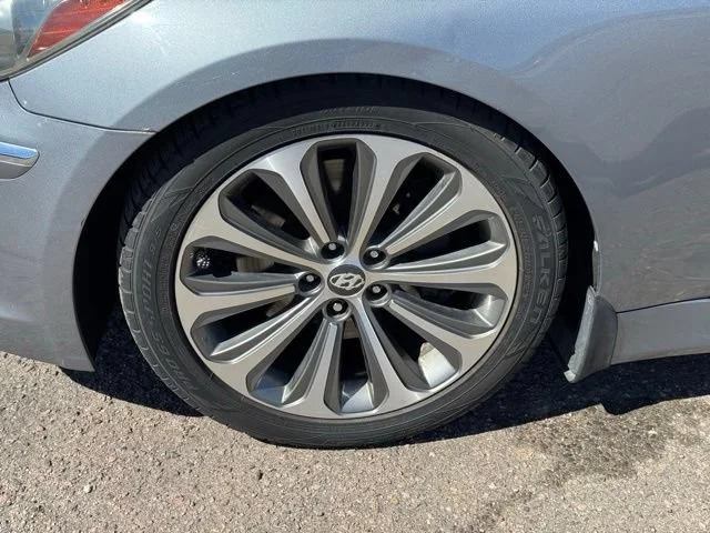 Used 2014 Gray Hyundai 5.0 R-Spec image 10