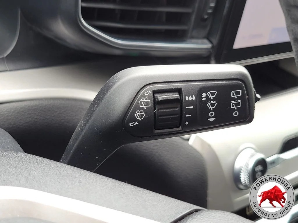Used 2021 Blue Ford XLT image 33