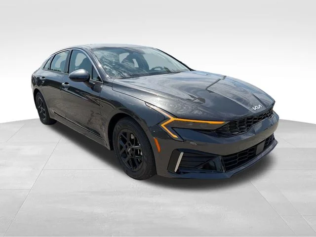 2026 Kia K5 LXS FWD