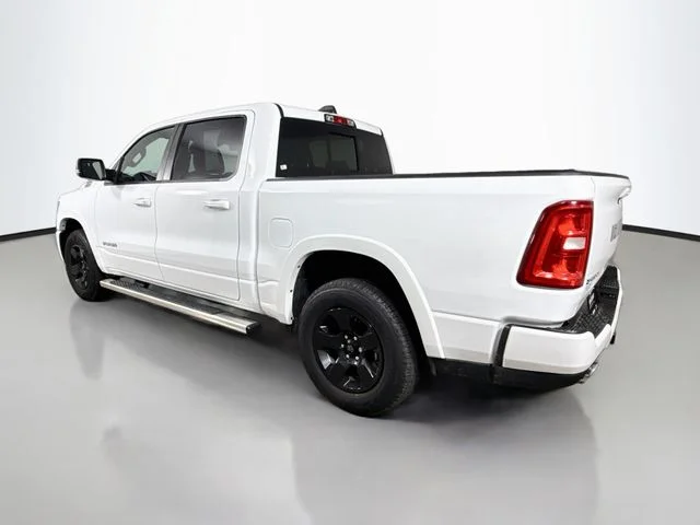 Used 2025 White Ram Big Horn/Lone Star image 5