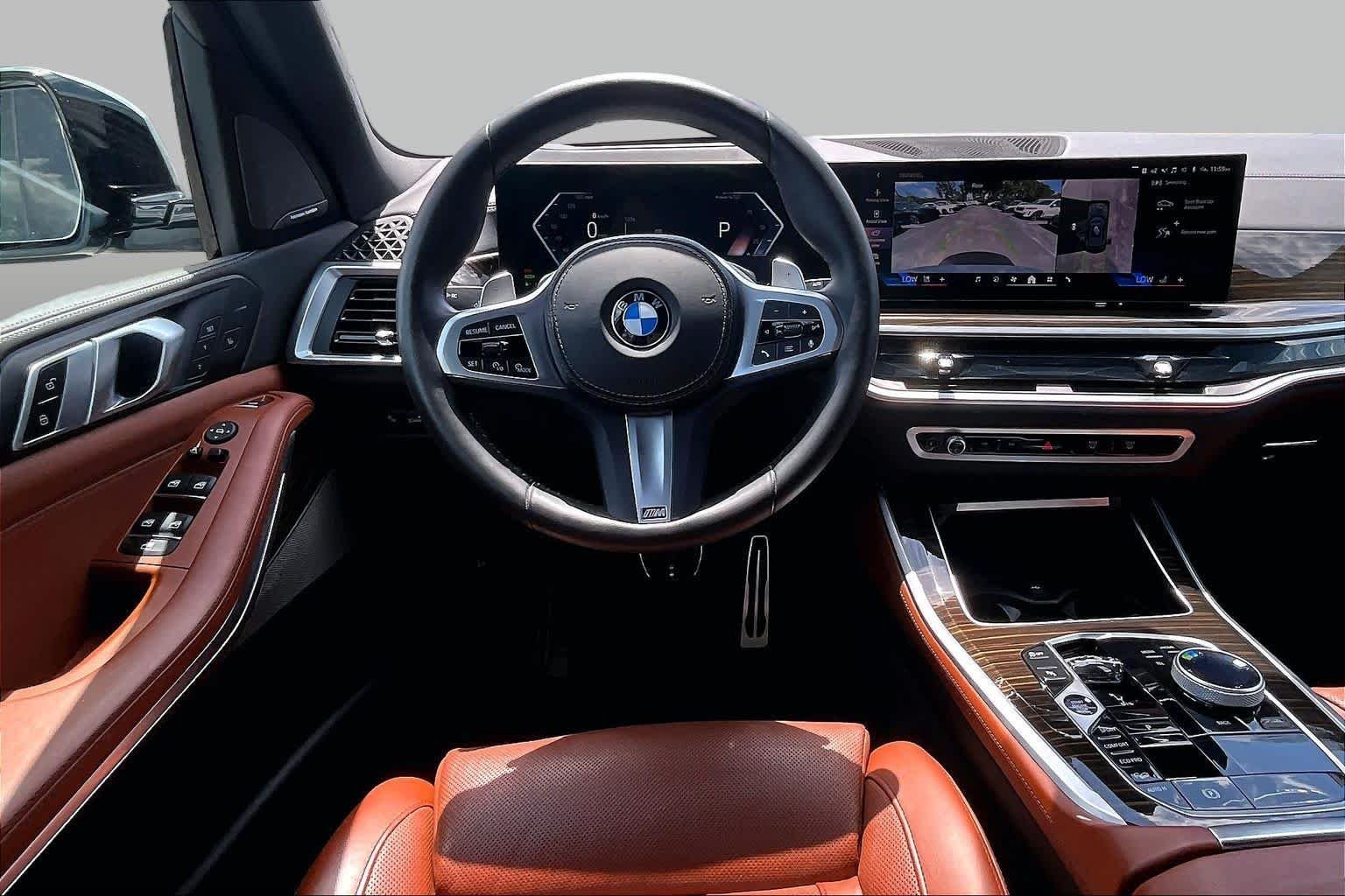 Used 2025 Brooklyn Grey Metallic BMW xDrive40i image 6