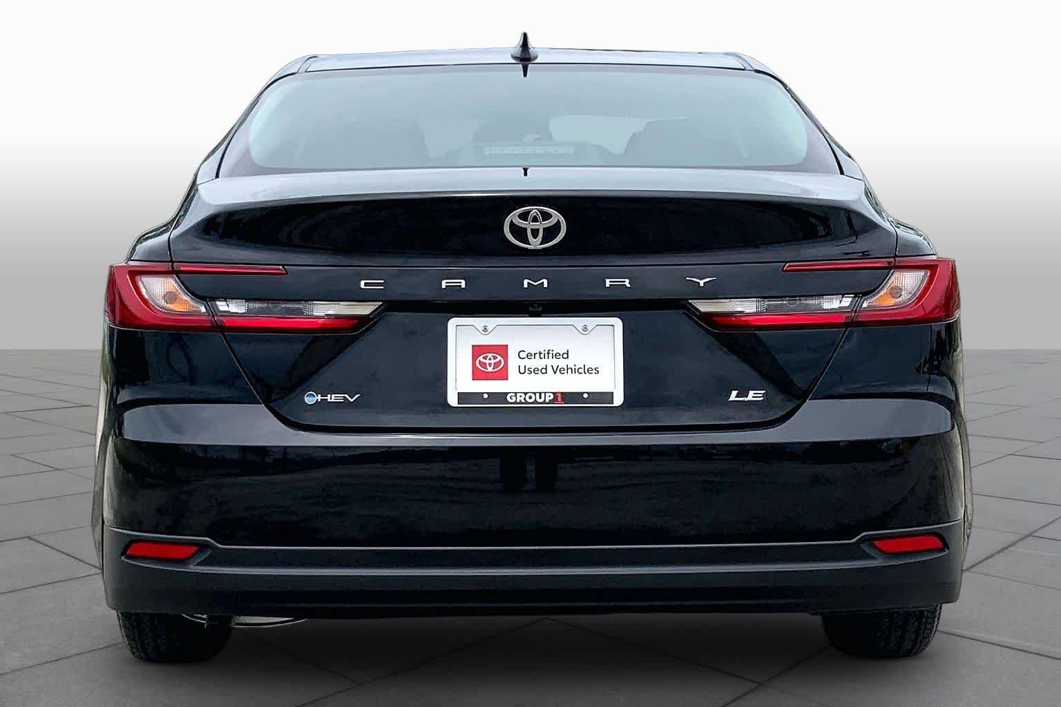 Used 2026 Midnight Black Metallic Toyota LE image 5