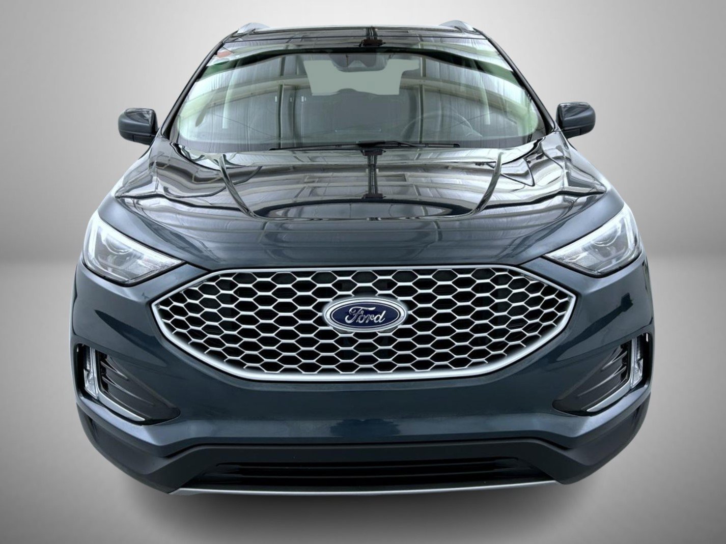 Used 2024 Blue Ford SEL image 2