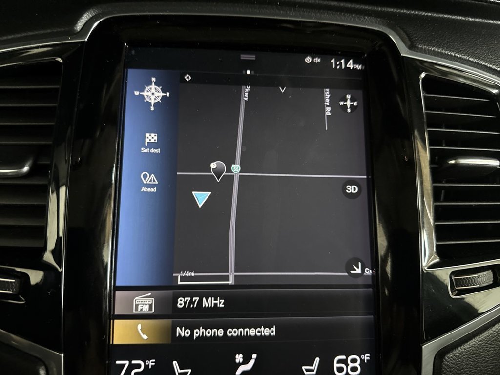Used 2019 Crystal White Pearl Volvo T8 Inscription image 30