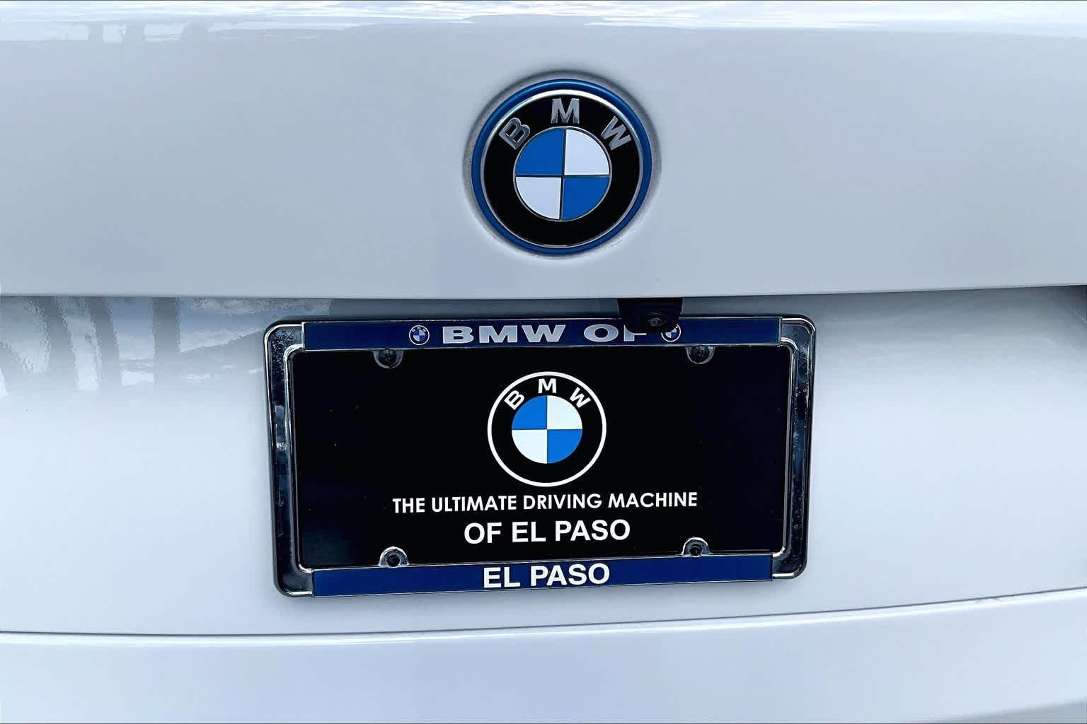 Used 2026 Alpine White BMW xDrive50e image 30