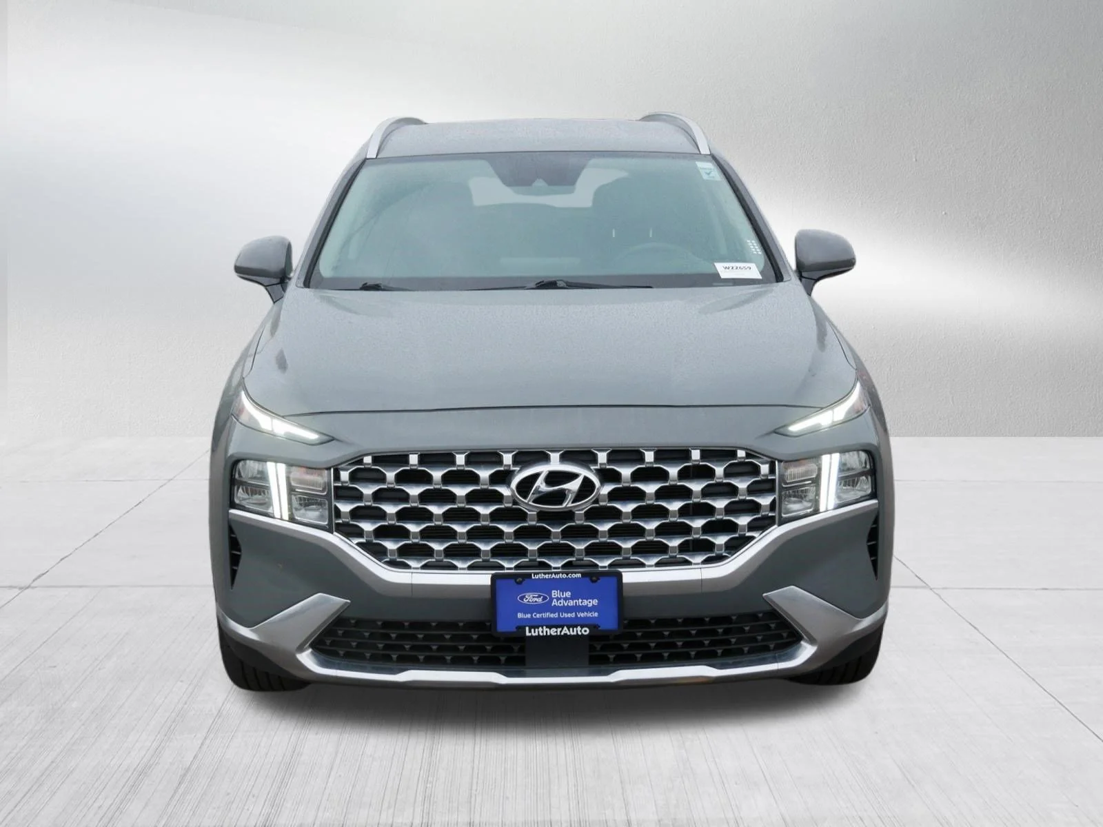 Certified Used 2022 Hampton Gray Hyundai SEL image 2