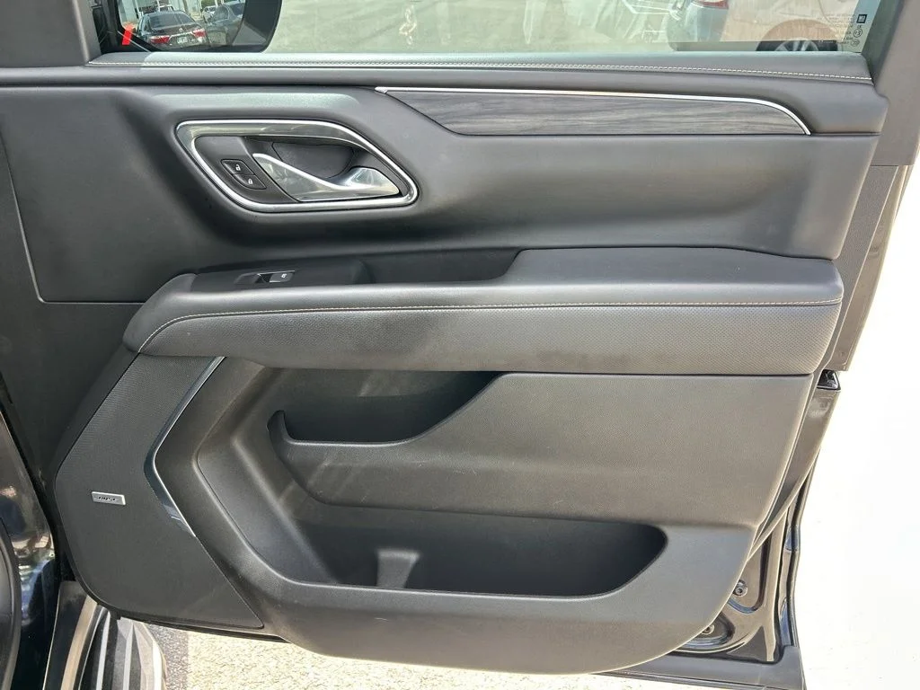 Used 2023 Onyx Black GMC SLT image 43