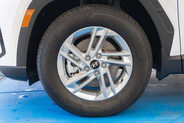 New 2026 White Hyundai SE FWD image 2