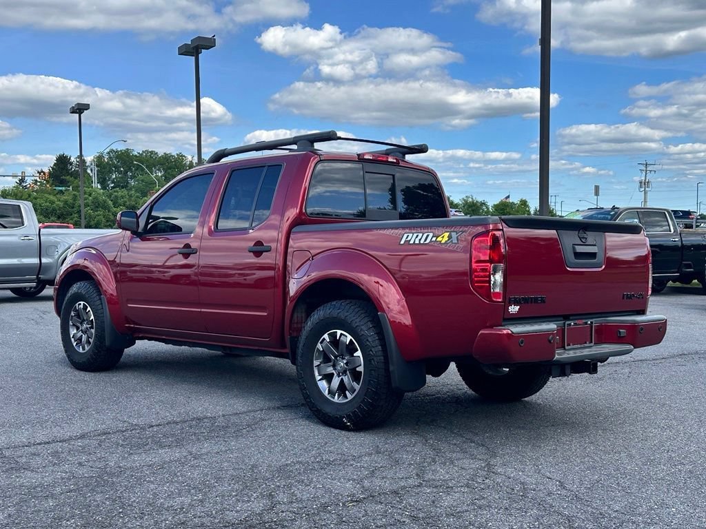 Used 2021 Red Nissan Crew Cab PRO-4X 4x4 image 8