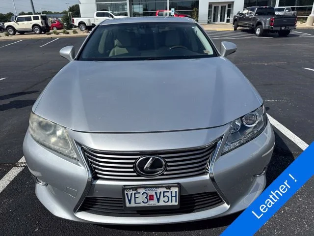 Used 2013 Silver Lining Metallic Lexus 350 image 2