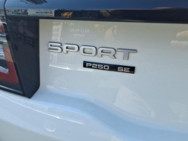 Used 2020 Fuji White Land Rover SE image 7