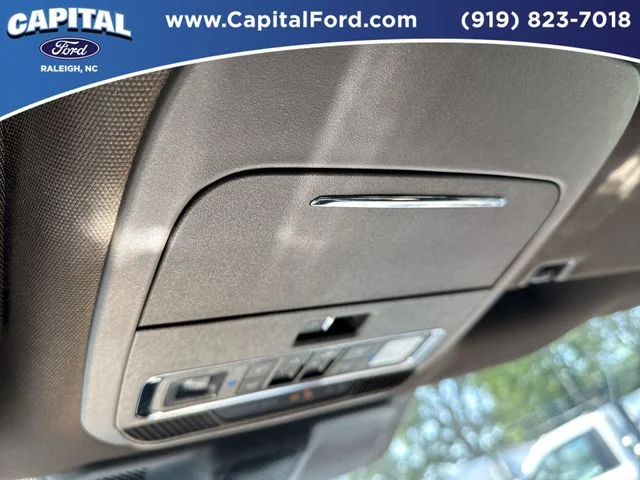 Used 2025 Gray Ford King Ranch image 33
