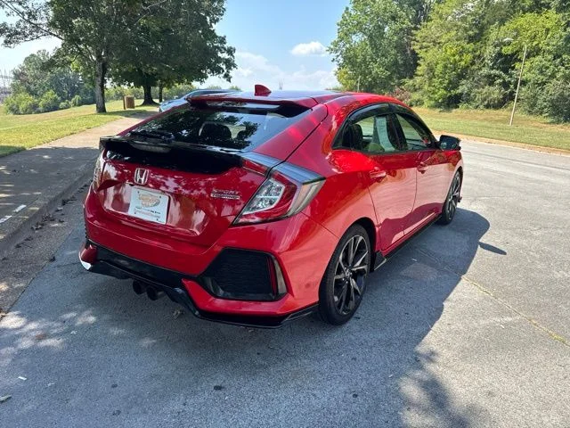 Used 2017 Red Honda Sport Touring image 7