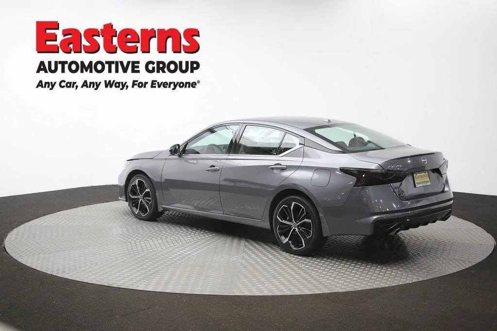 Used 2025 Gray Nissan 2.5 SR image 64