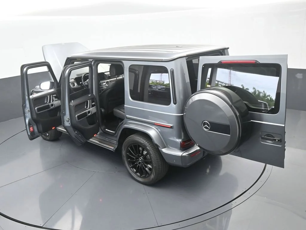 Used 2021 Gray Mercedes-Benz G 550 image 70