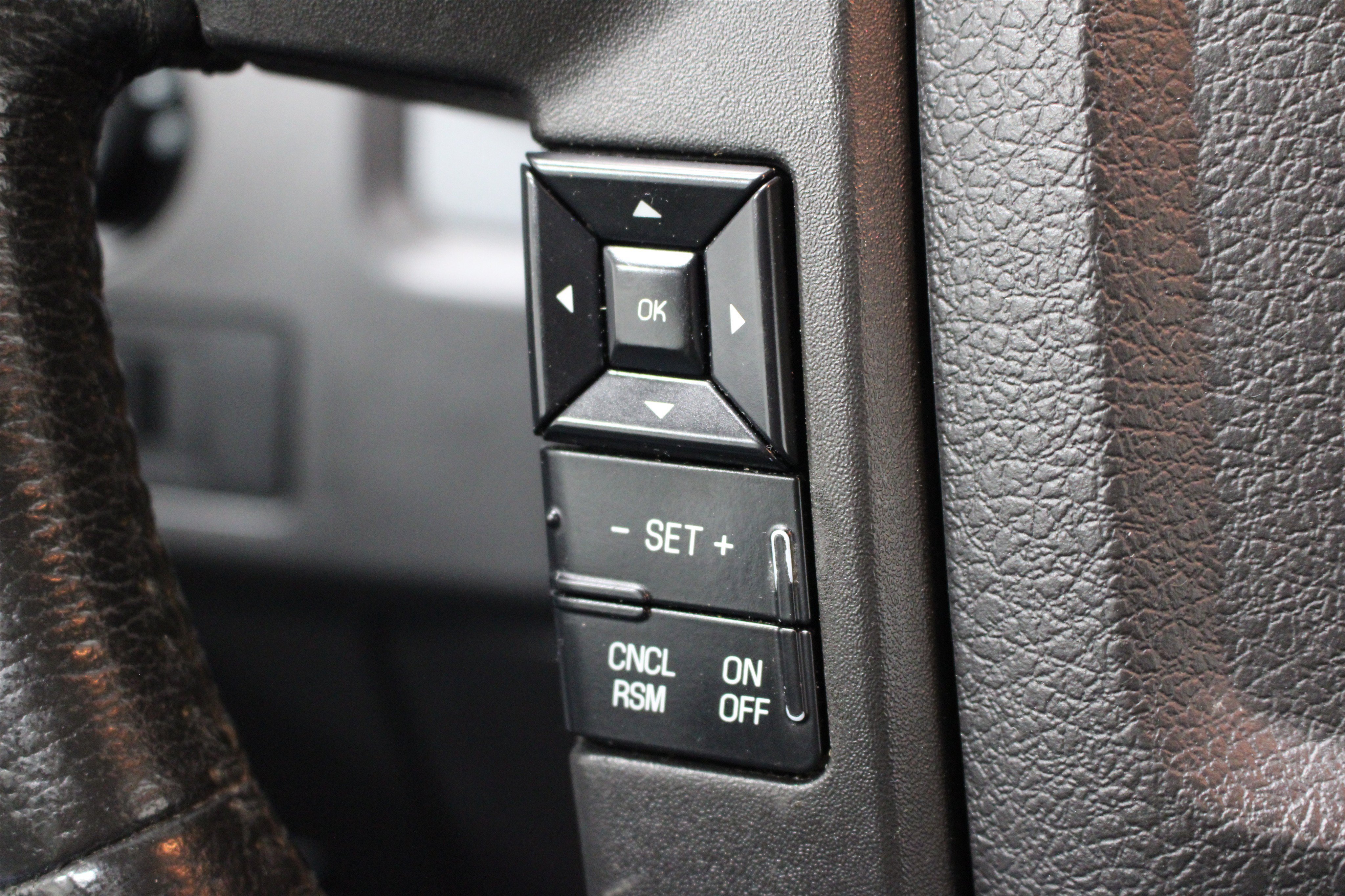 Used 2014 Sterling Gray Metallic Ford XLT image 11