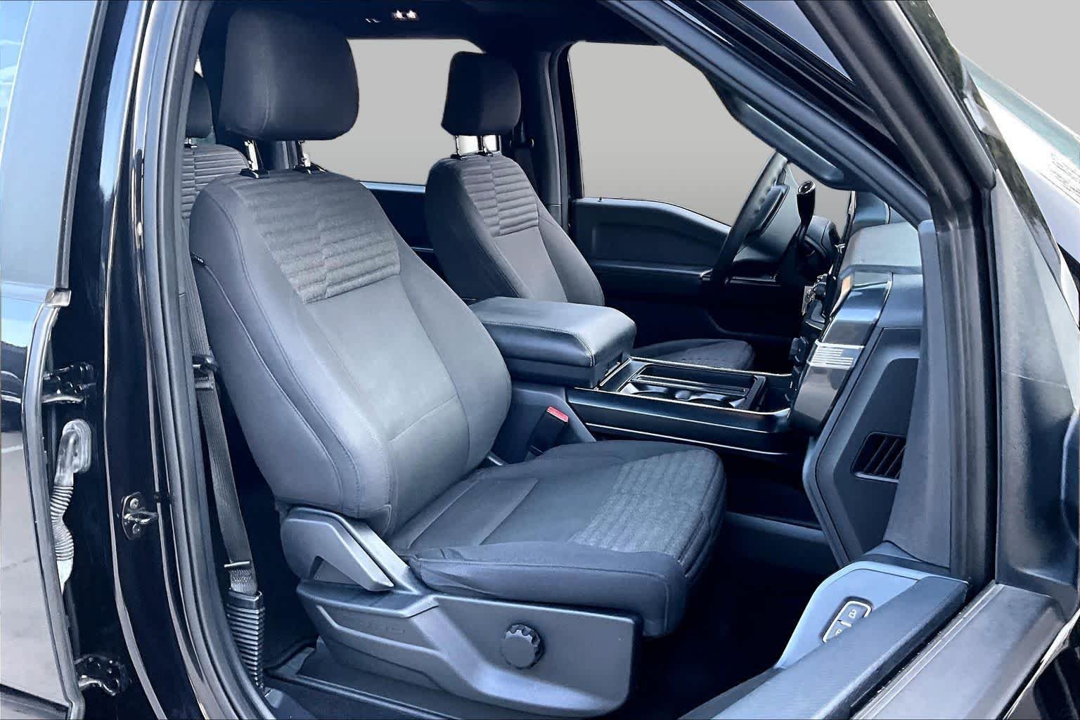 Used 2023 Agate Black Metallic Ford XL image 9