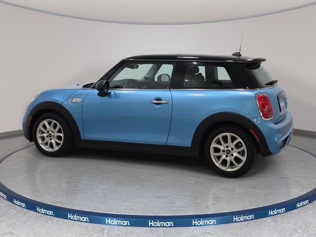 Used 2015 Blue MINI Base image 9