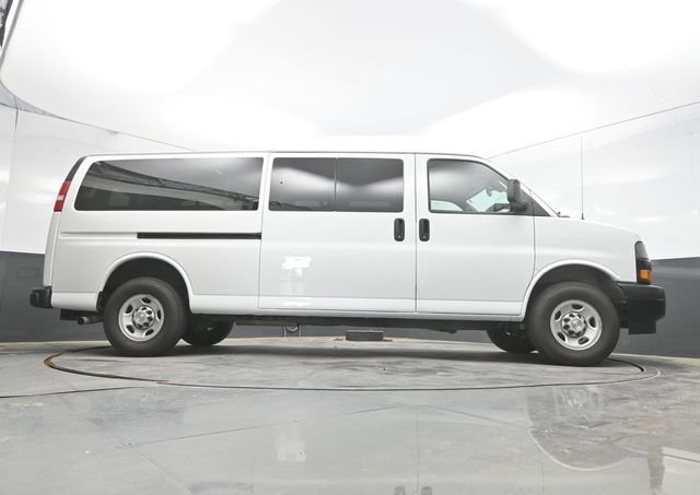 Used 2024 White Chevrolet LS image 40