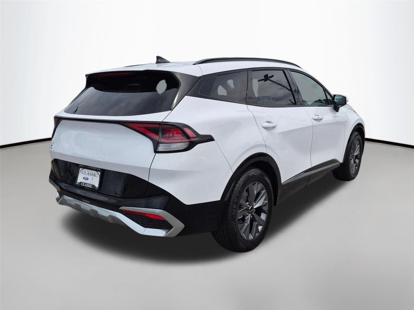 Used 2023 Glacial White Pearl Kia SX image 5