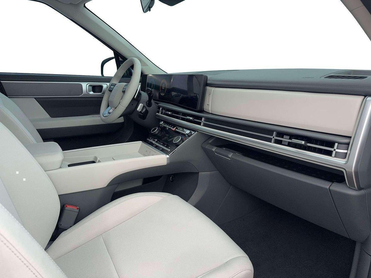 New 2026 Shimmering Silver Hyundai SE image 15