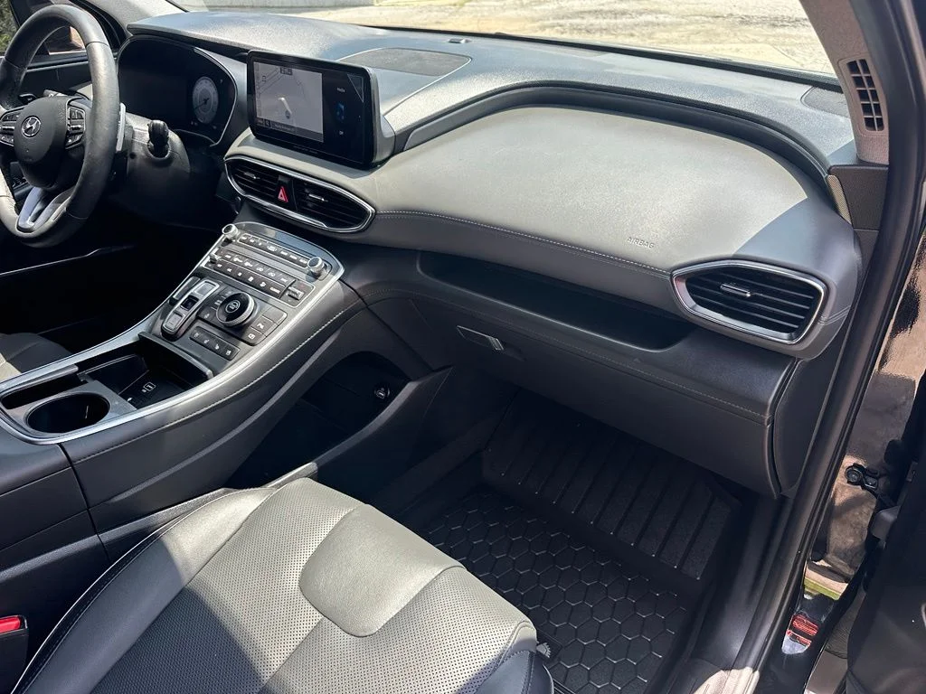 Used 2023 Black Hyundai Limited image 30