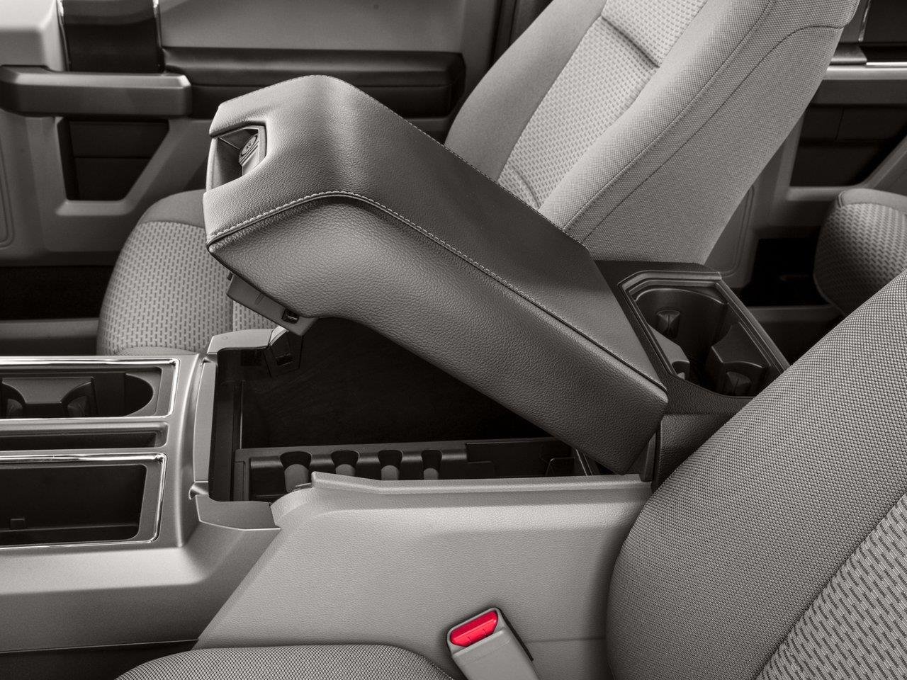Used 2017 Magnetic Ford XLT image 9