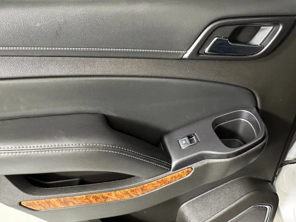 Used 2016 SILVER ICE METALLIC Chevrolet LTZ image 43