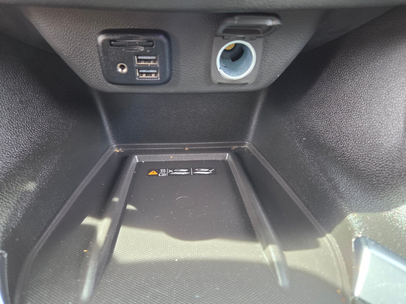 Used 2023 Mosaic Black Metallic Chevrolet LT Leather image 30