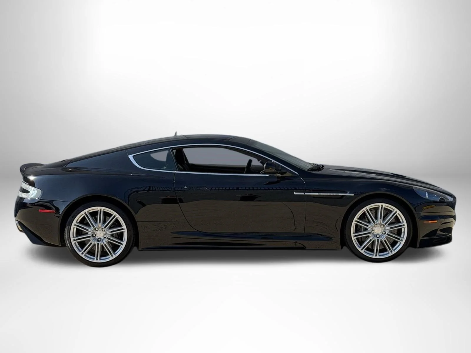 Used 2009 Storm Black Aston Martin  image 13