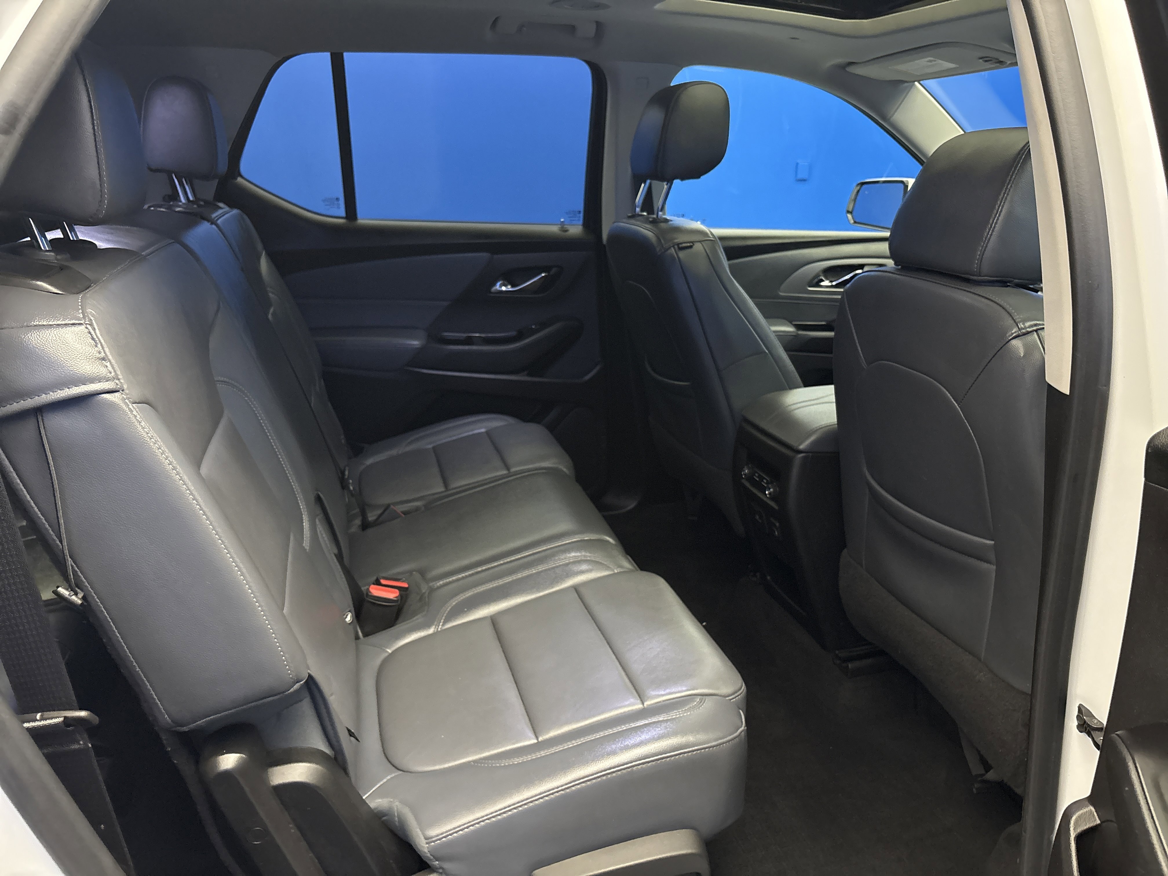 Used 2019 Summit White Chevrolet LT Leather image 26