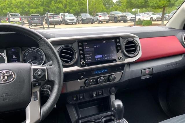 Certified Used 2022 CELESTIAL SILVER Toyota  image 7