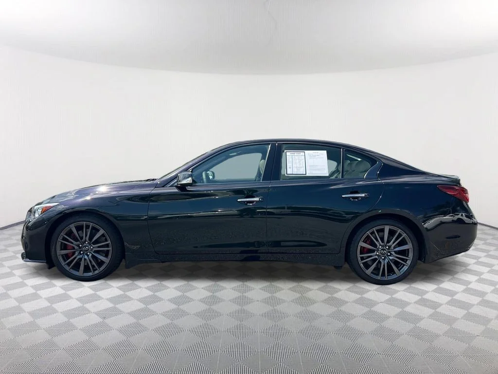 Used 2023 Black INFINITI Red Sport 400 image 8