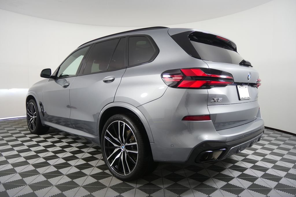 Certified Used 2024 Skyscraper Grey Metallic BMW xDrive40i image 5