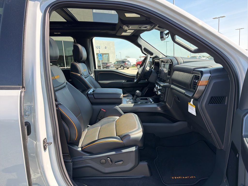 New 2026 Avalanche Ford Tremor® image 21