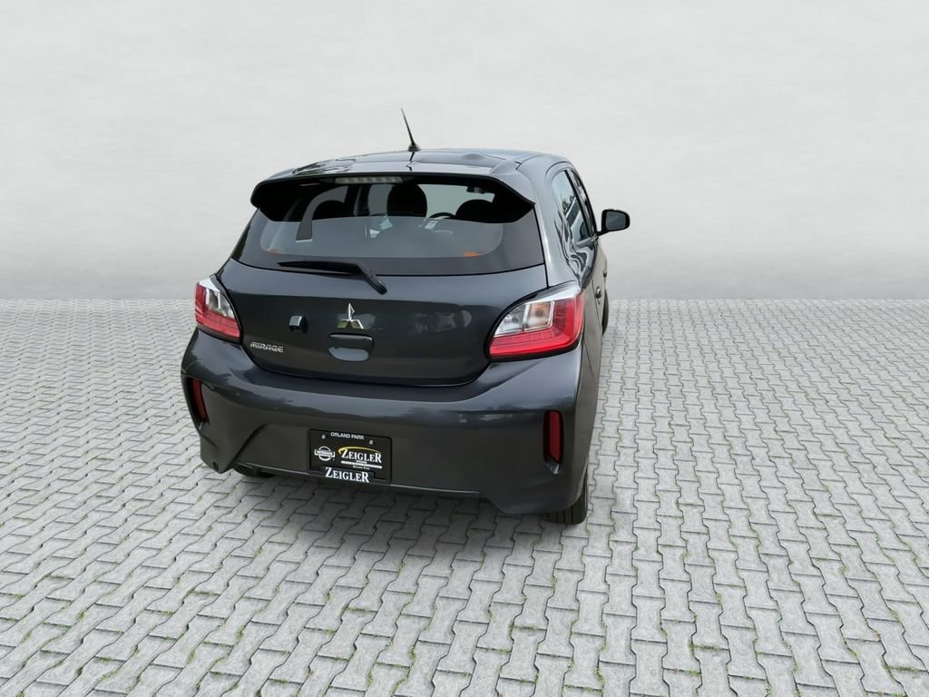 Used 2024  Mitsubishi  image 7