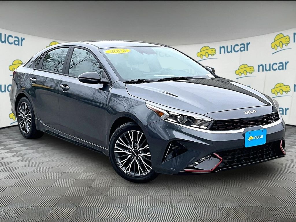 2023 Kia Forte GT-Line AT's photo