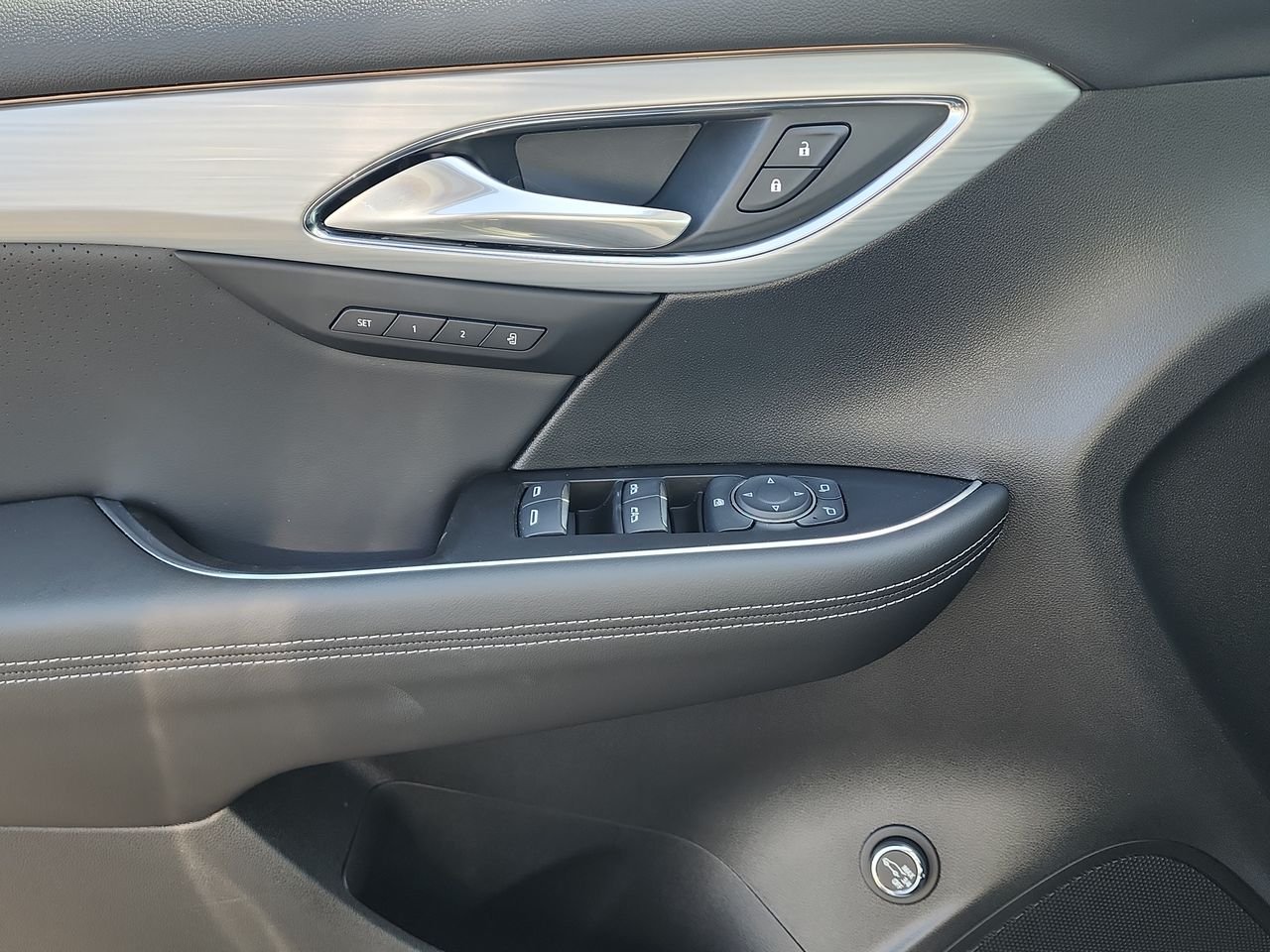 New 2026 Gray Buick Avenir image 13