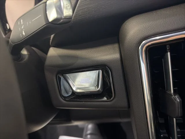 2026 GMC Yukon XL Denali - Photo 31
