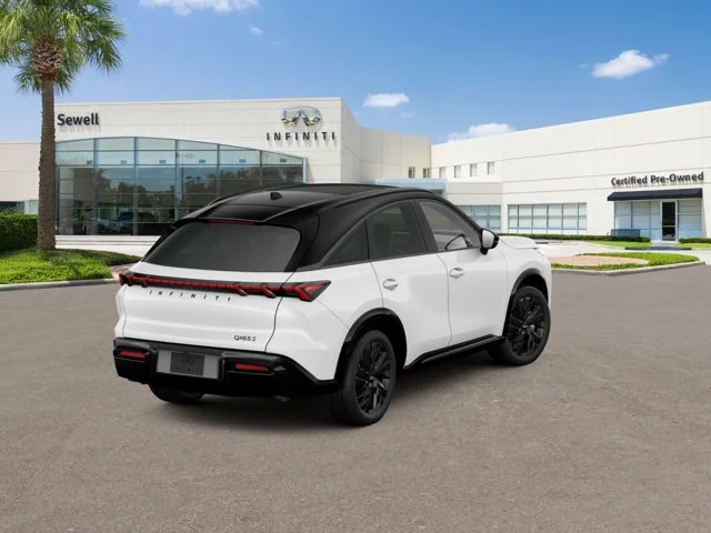 New 2027 2T RAD WHT INFINITI Sport AWD image 5