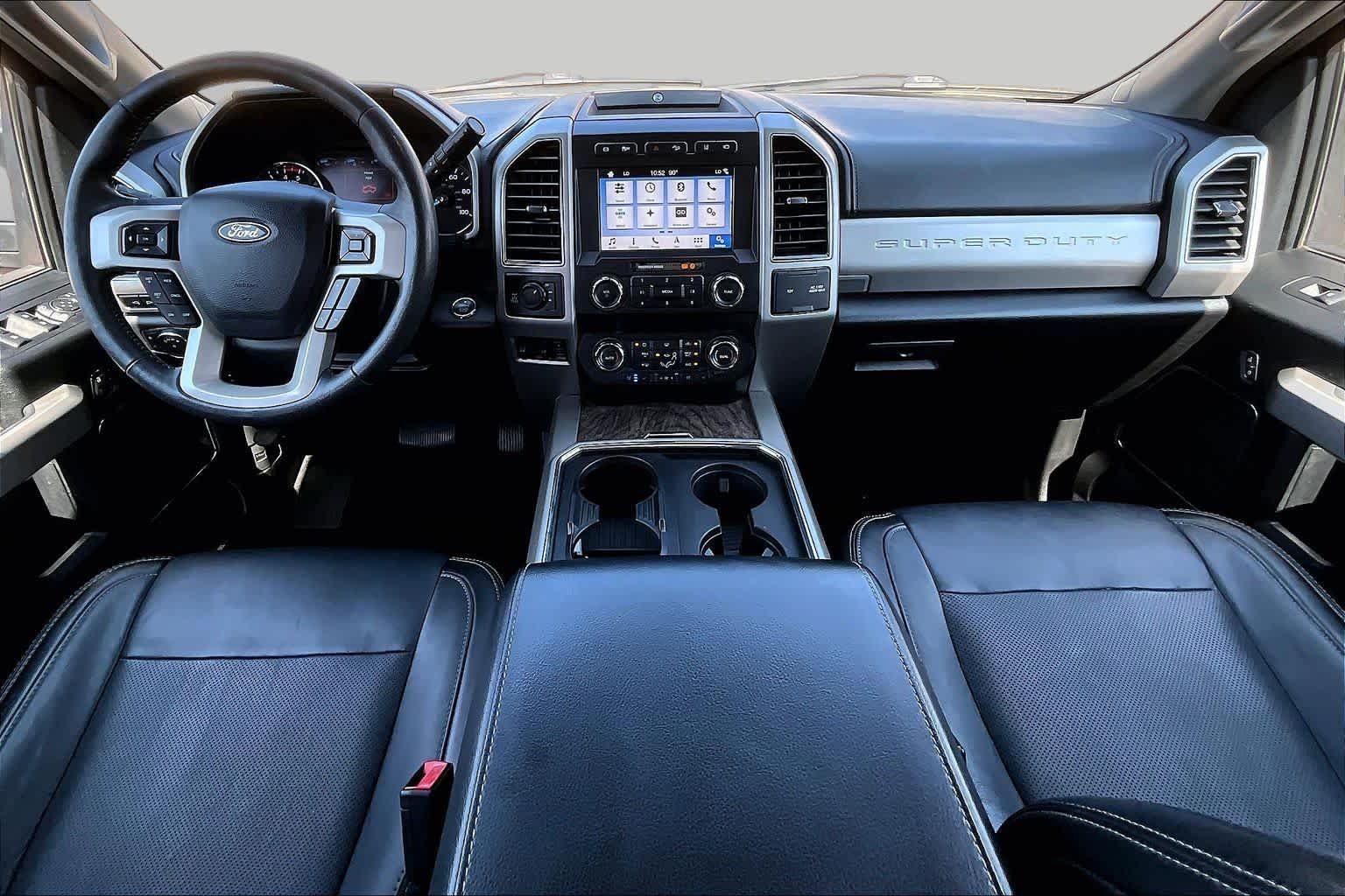 Used 2019 Magnetic Ford LARIAT image 16