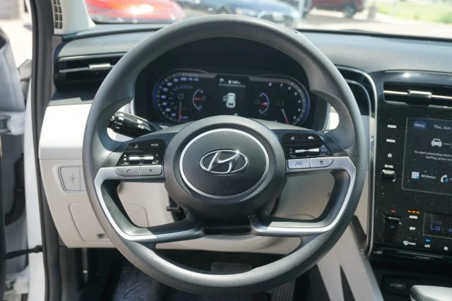 Used 2024 White Pearl Hyundai SEL image 20