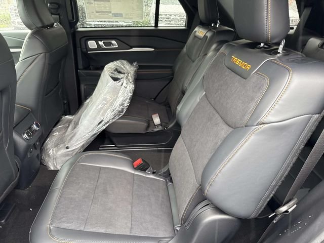 New 2026 Space White Metallic Ford Tremor® image 8