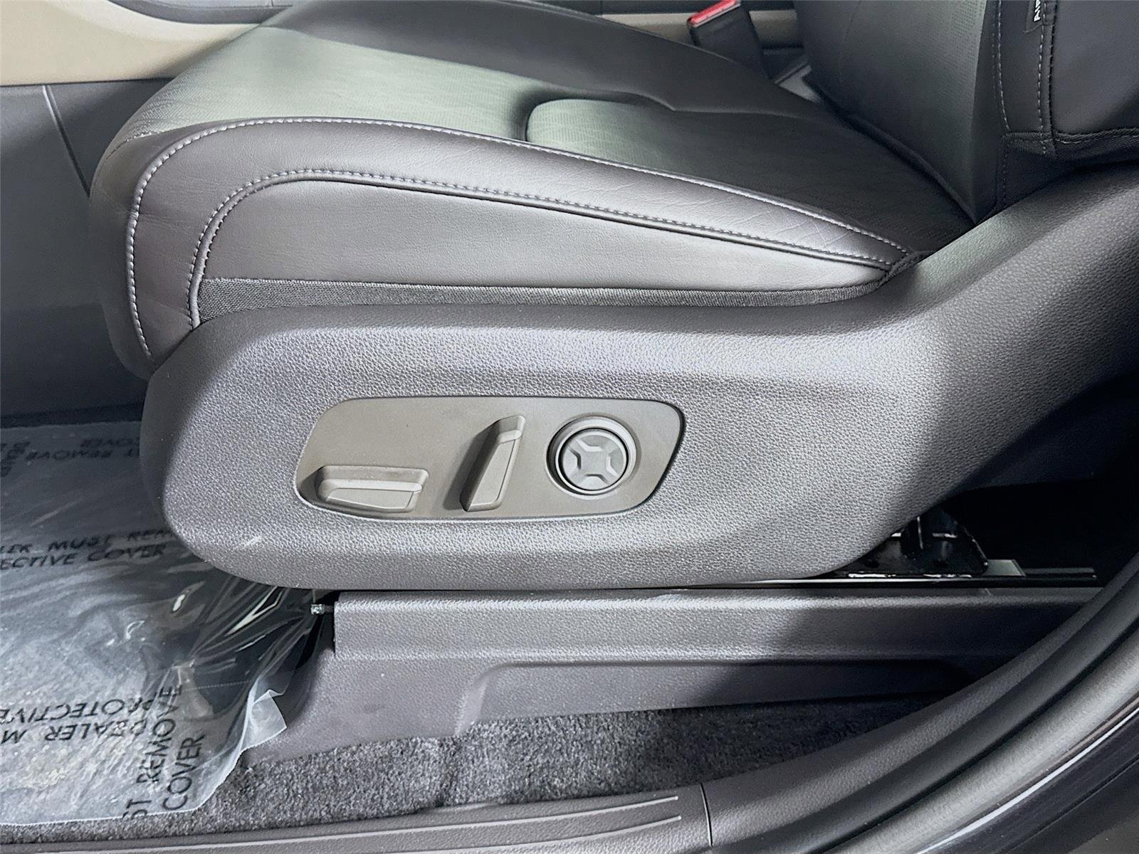 Used 2025 Panthera Metal Kia LXS image 20