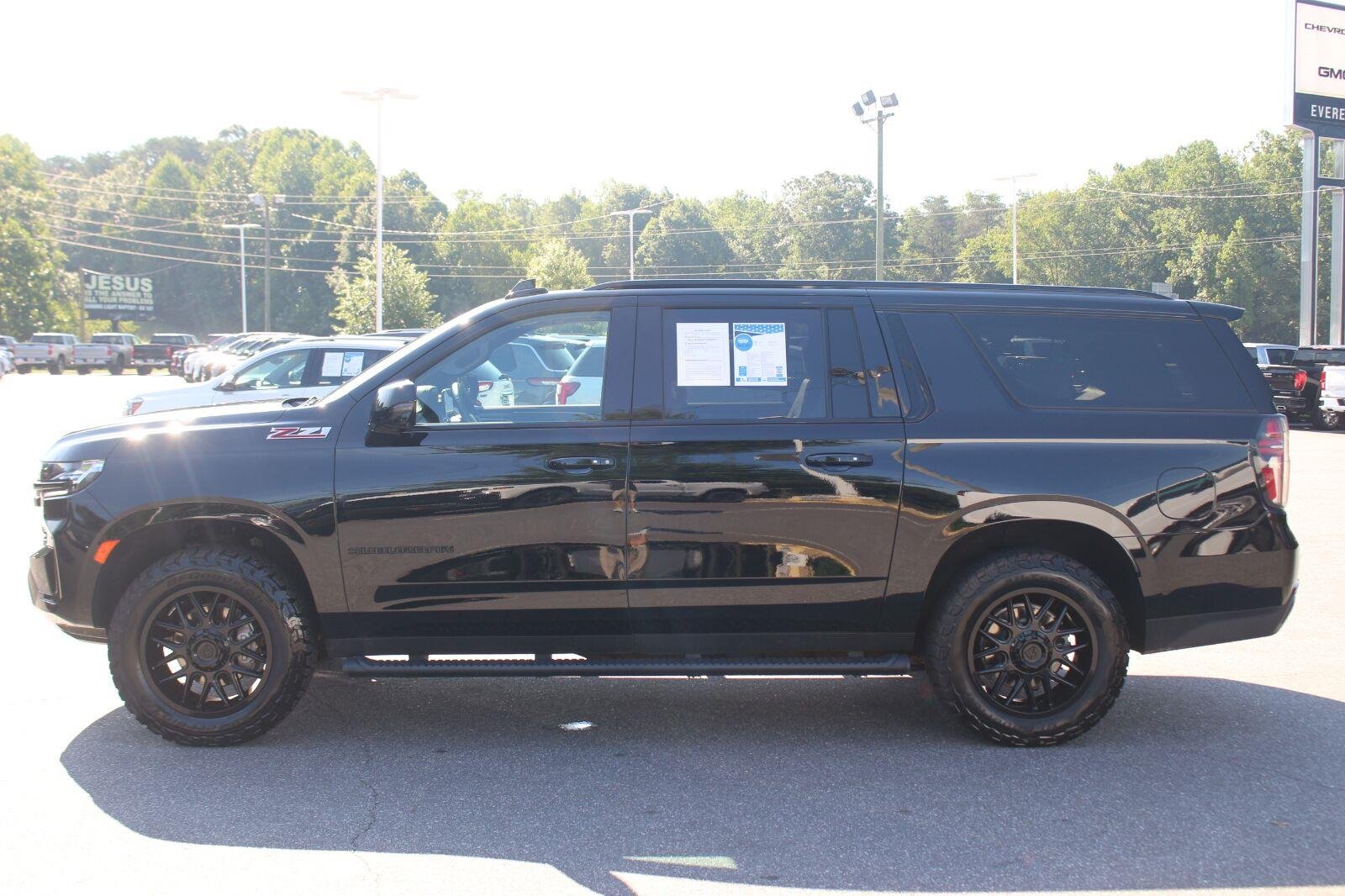 Used 2024 Black Chevrolet Z71 image 4