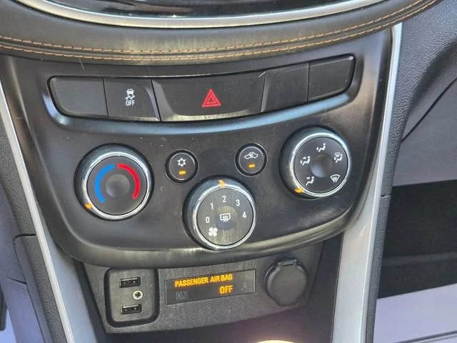 Used 2022 Shadow Gray Metallic Chevrolet LT image 26