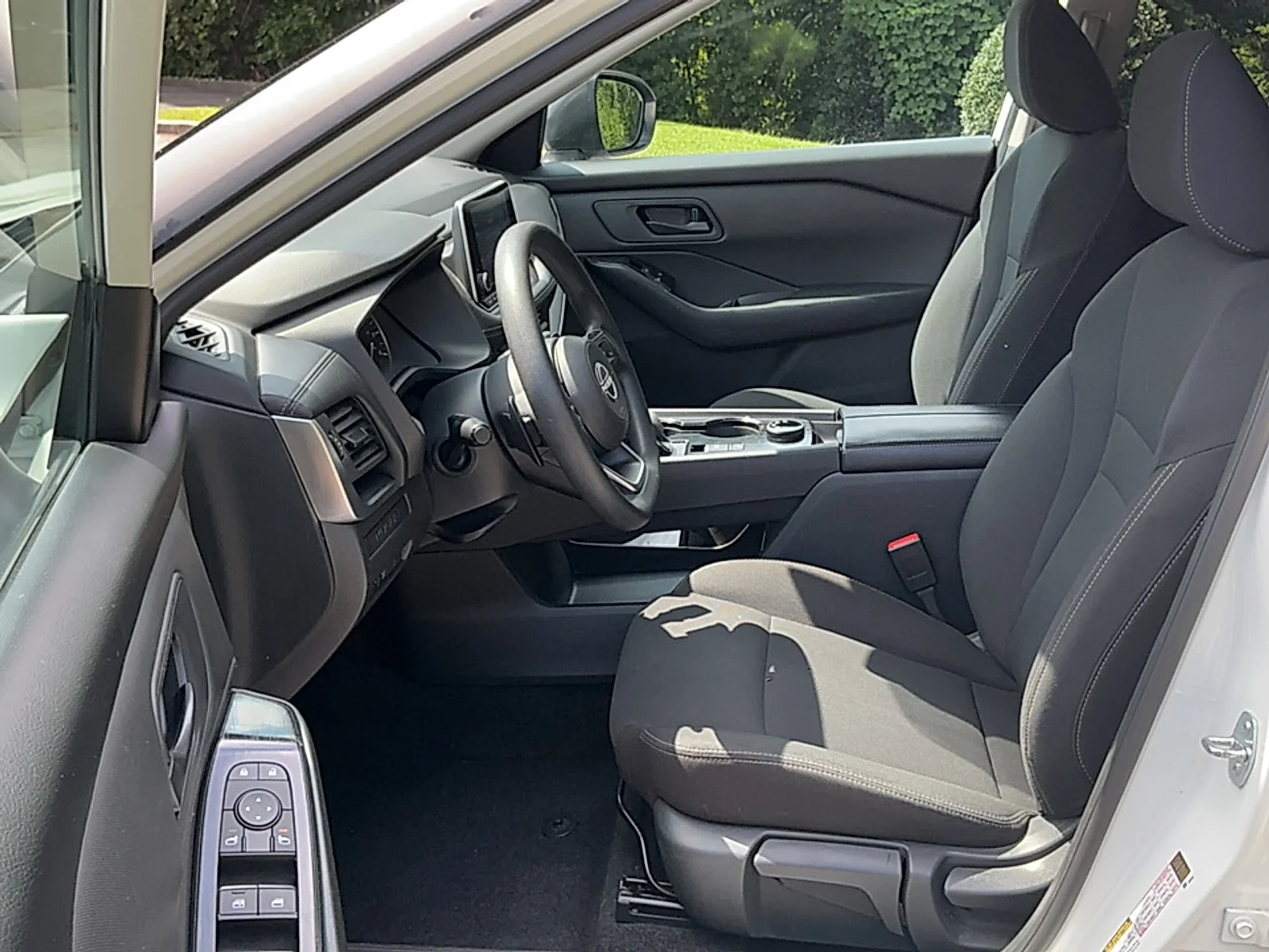 Used 2024  Nissan S Intelligent AWD image 12