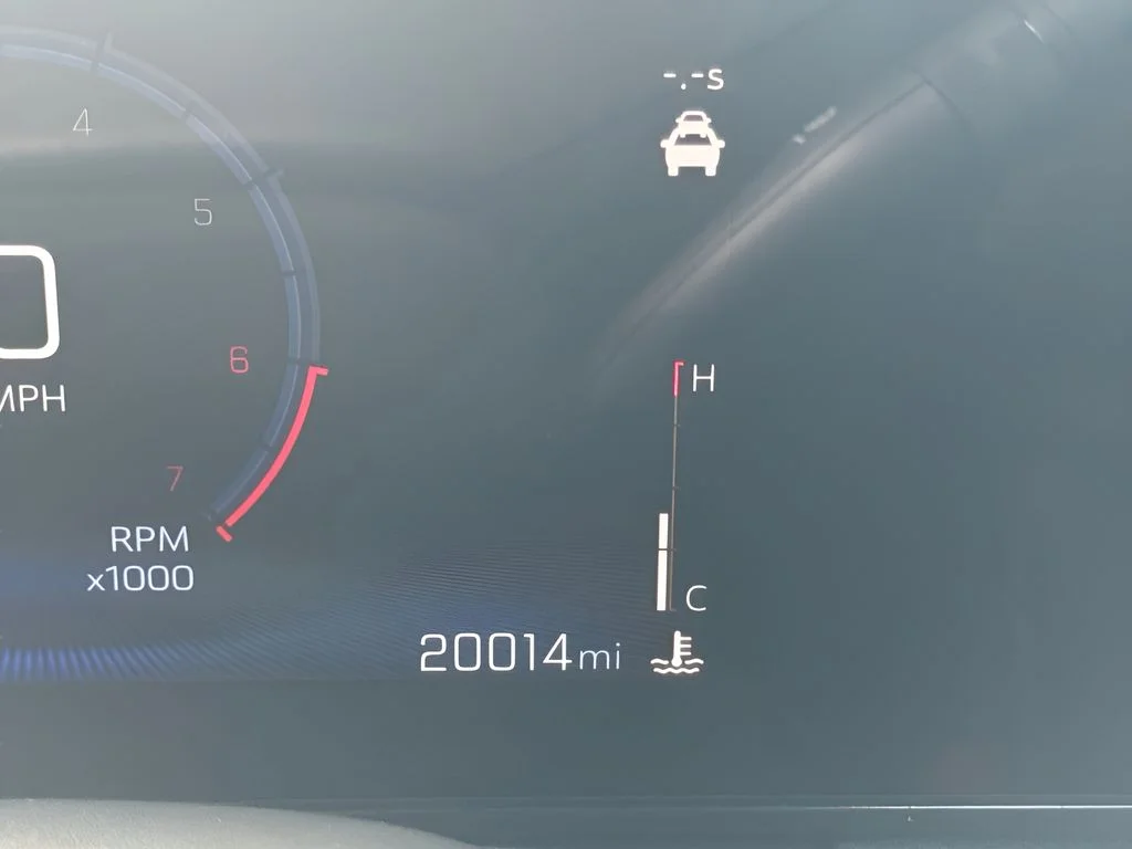 Used 2025 Gray Chevrolet RS image 14